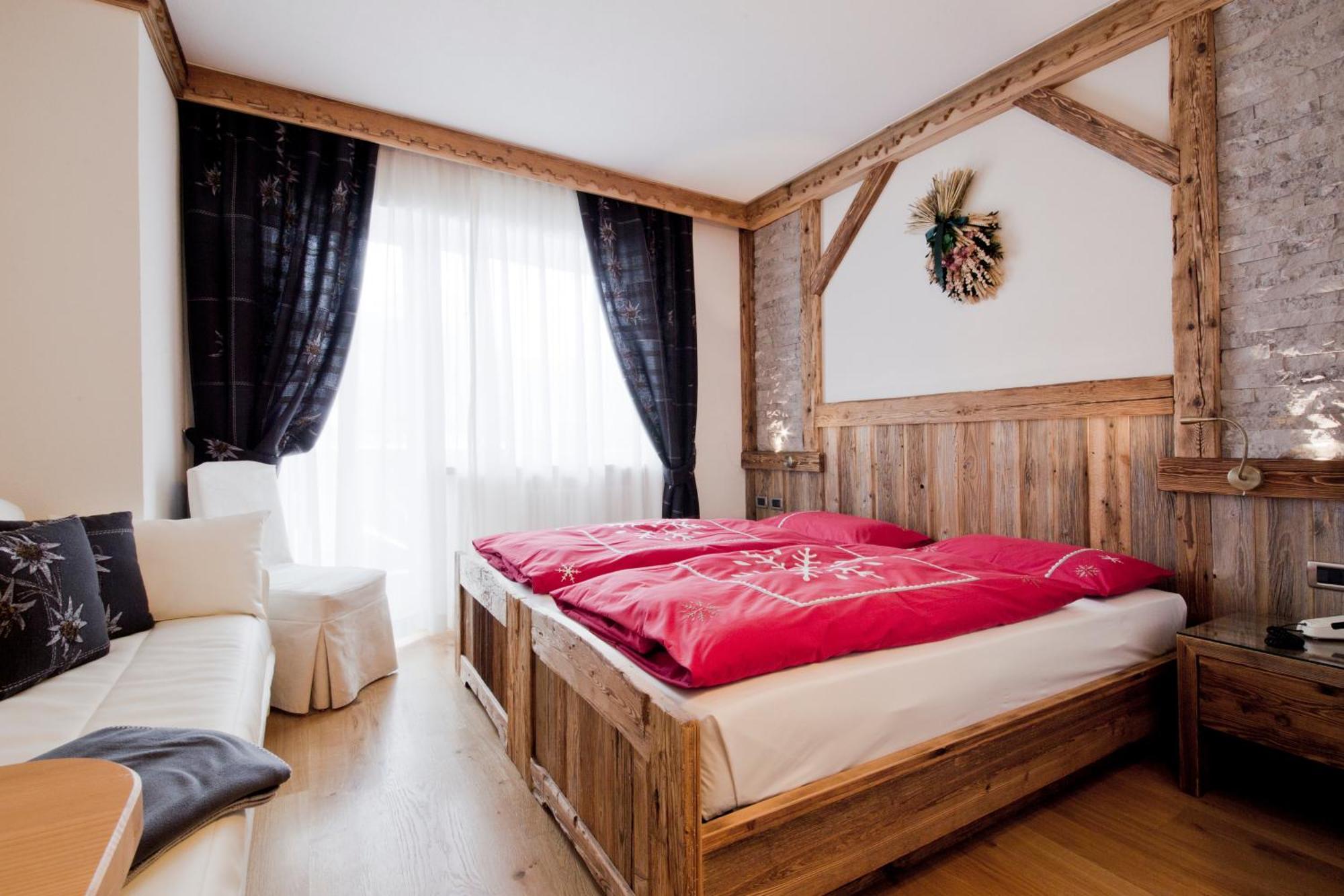 Alpenhotel Panorama Campitello di Fassa Eksteriør billede